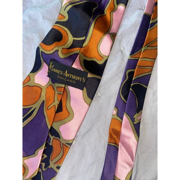 James-Anthony's Chicago colorful tie - Picture 2 of 5